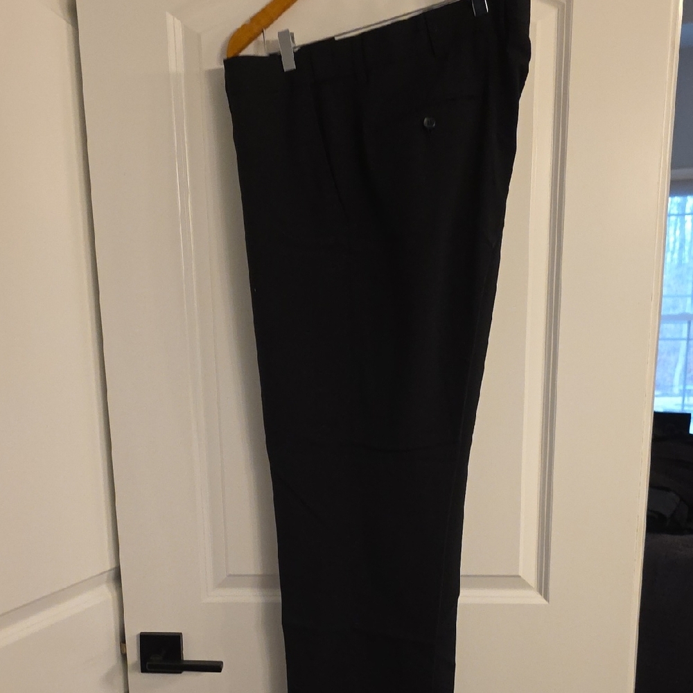 Classic Black Men's Dress Pants — Tailored Formal Trousers